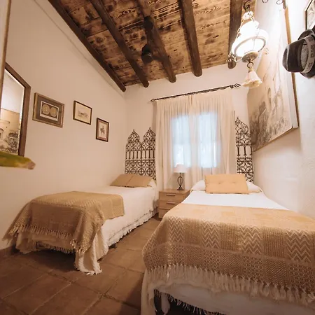 펜션 La Cuadra, A Pies De Sierra Nevada, A 10 Minutos Del Centro, Piscina, Jardin, Barbacoa 라 수비아